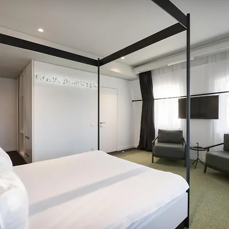 Szálloda Bursa 4*